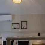 Casale Luxury House - Luxury Garden Maisonettes Holiday home