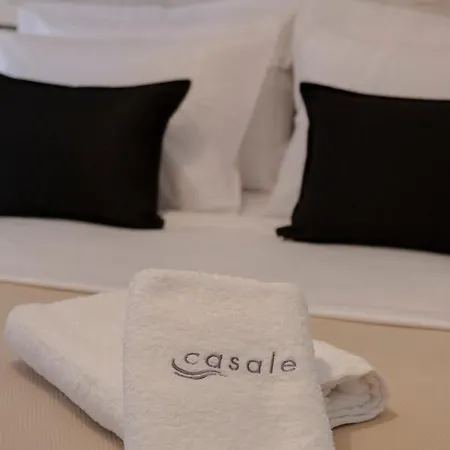 Casale Luxury House - Luxury Garden Maisonettes Casa vacanze *