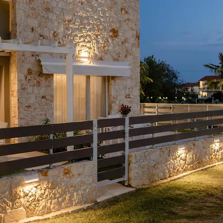 Casale Luxury House - Luxury Garden Maisonettes Holiday home *