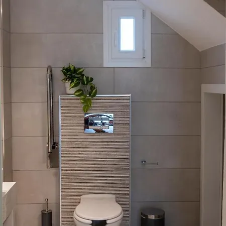 Casale Luxury House - Luxury Garden Maisonettes