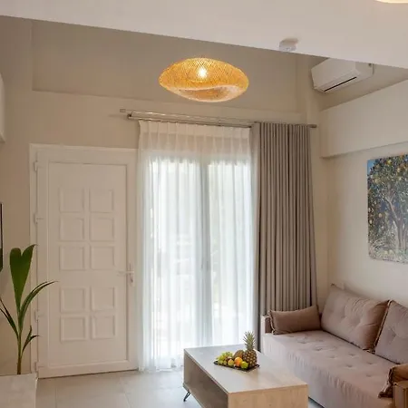 Casale Luxury House - Luxury Garden Maisonettes *