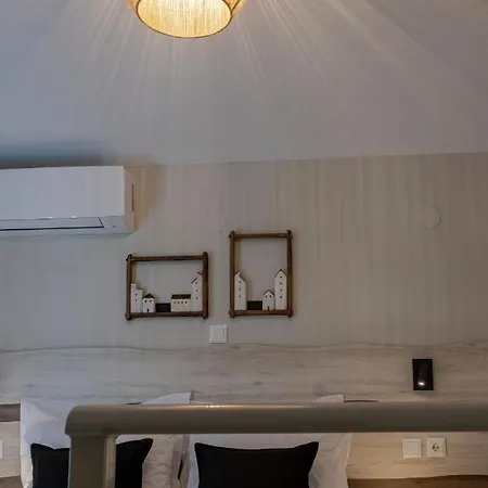 Casale Luxury House - Luxury Garden Maisonettes Semesterbostad