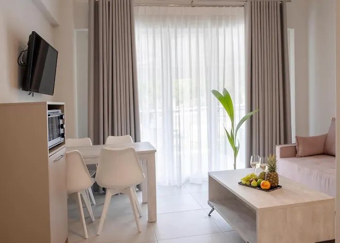 Feriehus Casale Nikiti (Sithonia)